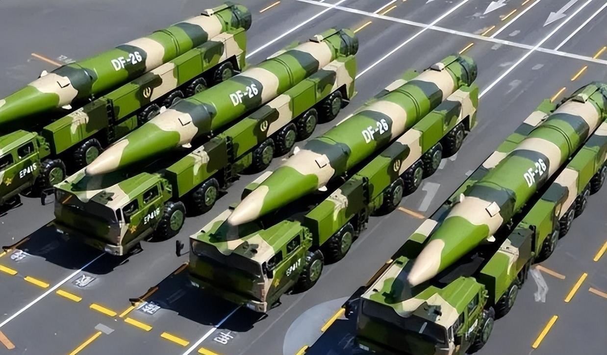 JN体育-风云突变！罗马赛后队长鼓劲；社区盾版图或变；气氛紧张；年轻球员得到机会(比赛现场气氛紧张而)