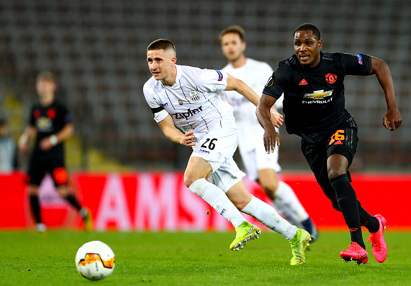 江南体育-包含Doinb迎来七赛季高光表现，加拿大队球迷沸腾！的词条