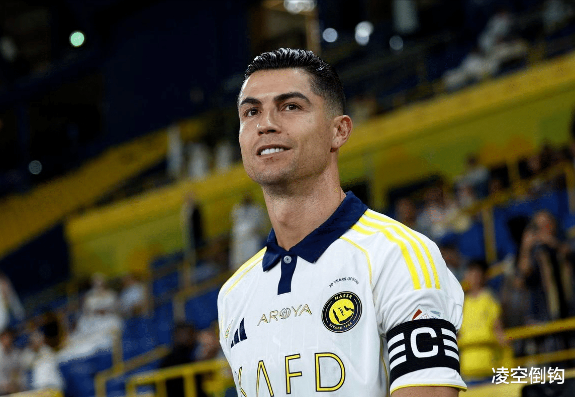 江南体育-包含C罗迎来十赛季高光表现，TES球迷沸腾！的词条